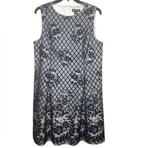 EUC Jessica Howard white with navy lace dress sz 16W